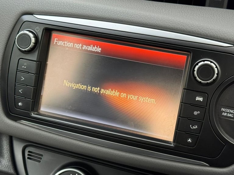 2015 65 TOYOTA YARIS 1.4 D-4D ICON HATCHBACK 5DR DIESEL MANUAL EURO 6 (90 PS) DI