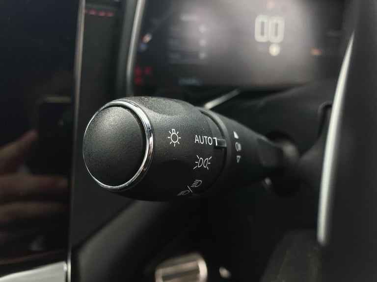 2022 DS Automobiles Ds 9 1.6 PureTech 225 Performance Line + 4dr EAT8 Saloon Petrol Automatic