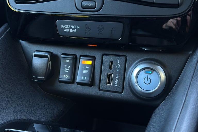  Nissan Leaf 40kwh 10 Hatchback 5dr Electric Auto 150 Ps Electric
