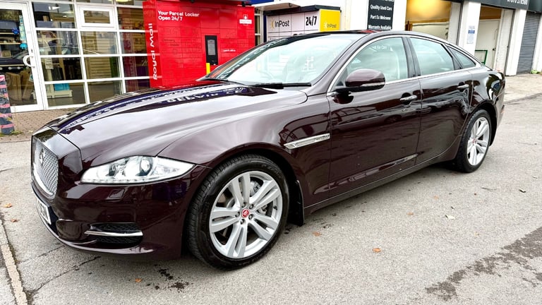 2010 Jaguar XJ 3.0d V6 Premium Luxury 4dr Auto SALOON Diesel Automatic