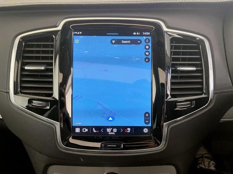 2022 Volvo XC90 2.0h T8 Recharge 18.8kWh Plus Auto 4WD Euro 6 (s/s) 5dr Automatic SUV Hybrid Auto...