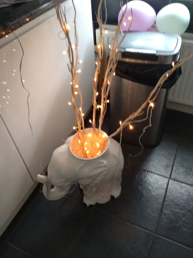 China elephant with twig lights pick up only 