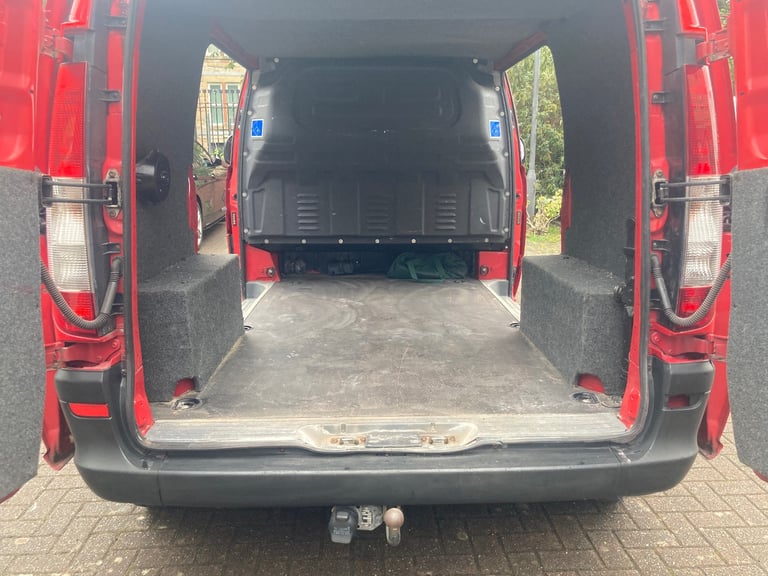 Mercedes-Benz VITO 109 Cdi Compact Panel Van 2148 (cc) 6 Speed 115k 