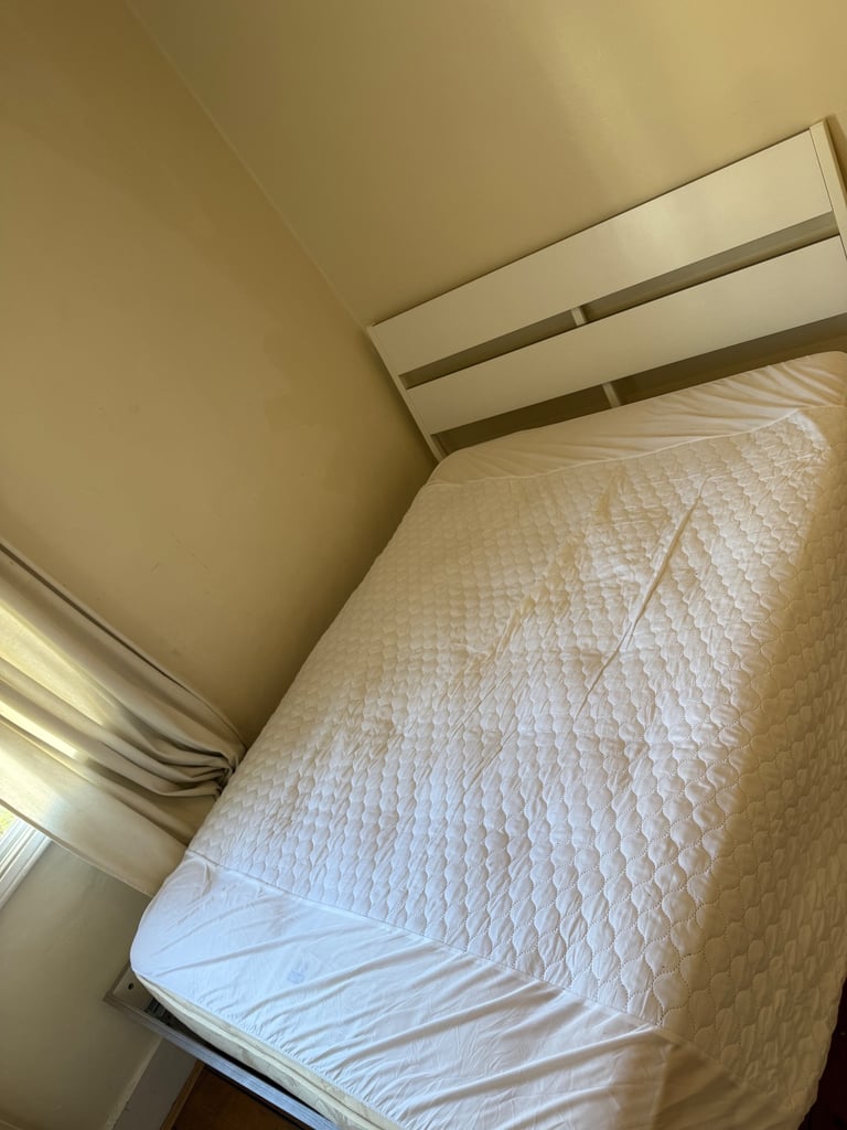 King size bed with mattress