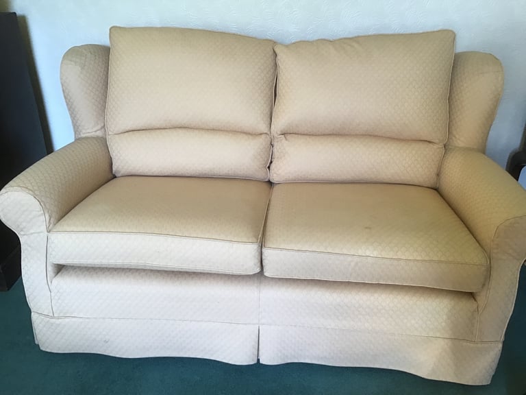 2 seater settee MultiYork