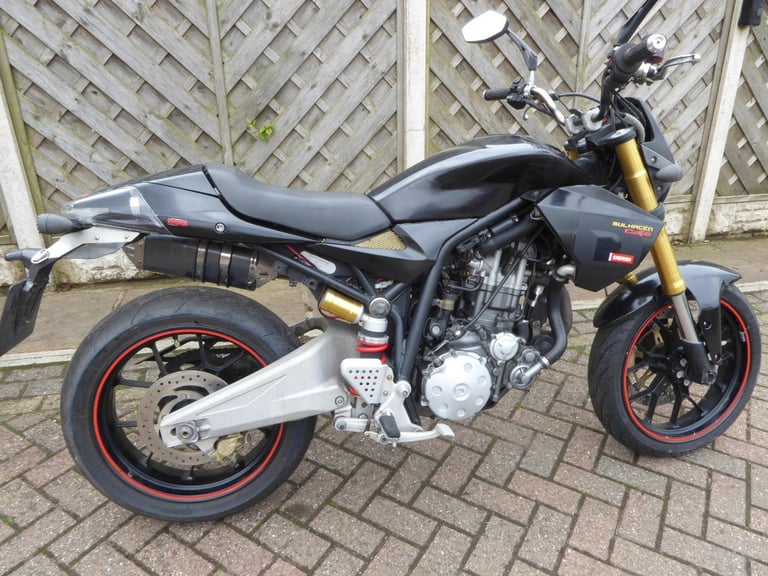 DERBI MULHACEN 659 10 REG LOW MILES CARBON CAN JUST SERVICED 1 YEARS MOT