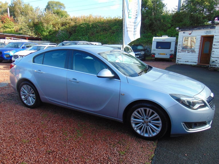 VAUXHALL INSIGNIA 1.4 i Turbo Design Nav * MOT JUNE 2026 * FINANCE AVAILABLE *