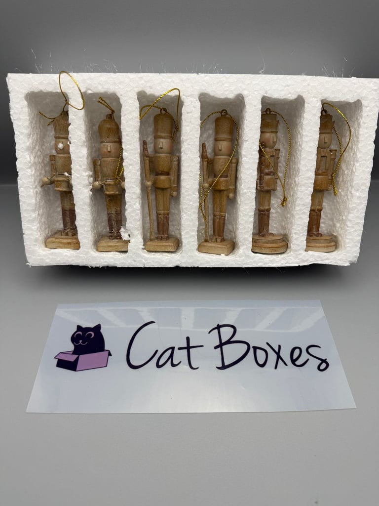 Set 6 Wood Effect Nutcrackers Christmas Tree Decorations