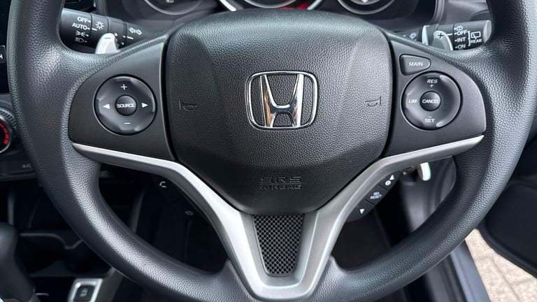 2018 Honda Jazz HONDA Jazz S 1.3 CVT i-vtec Hatchback Petrol Automatic