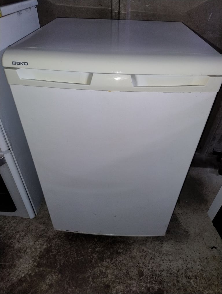 image for Undercounter fridge FREE DELIVERY 