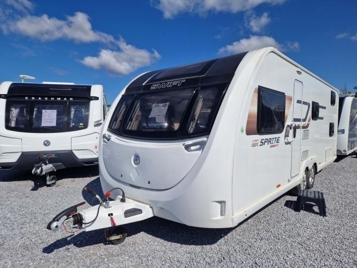 2022 Sprite Super Quattro DB Used Caravan