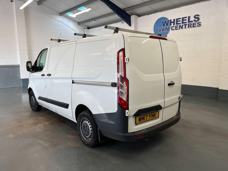 2017 Ford Transit Custom 2.0 TDCi 290 L1 H1 5dr Panel Van Diesel Manual