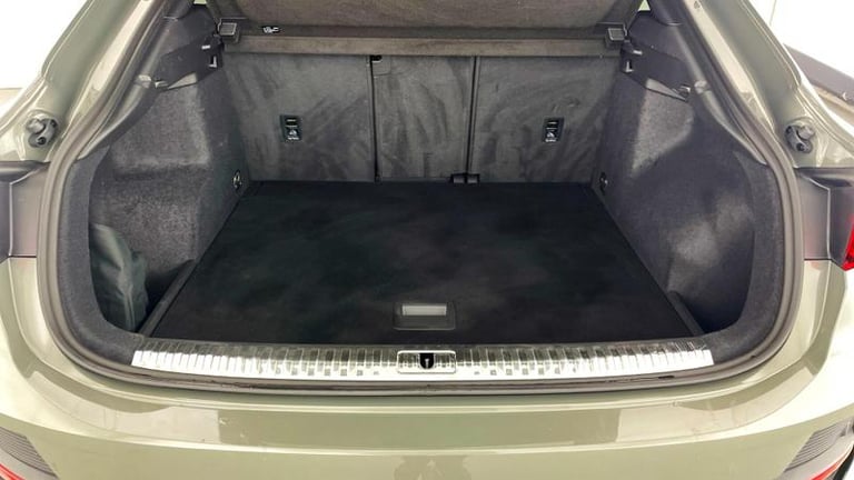 2023 Audi Q3 Black Edition 35 TFSI  150 PS 6-speed Manual SUV Petrol Manual