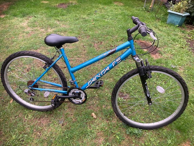 image for Cheap teen girls bike under £20??