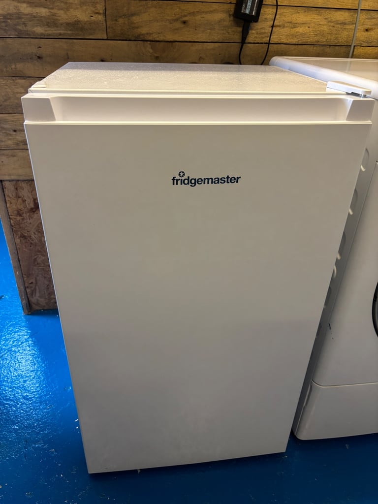 image for Slimline Fridge like new