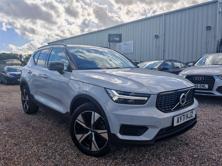 image for 2021 Volvo XC40 1.5h T5 Twin Engine Recharge 10.7kWh R-Design Auto Euro 6 (s/s) 5dr ESTATE Petrol...