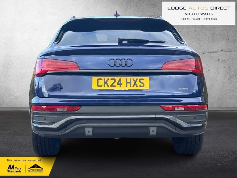 AUDI Q5 2.0 TDI 40 Black Edition 2024