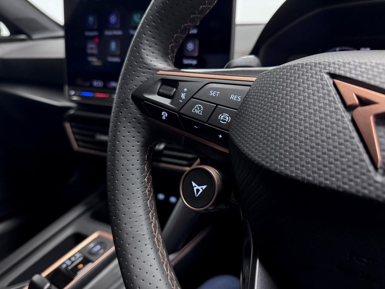 2025 Cupra Formentor 1.5 eHybrid 25.8kWh V1 SUV 5dr Petrol Plug-in Hybrid DSG Euro 6 (s/s) (204 H...