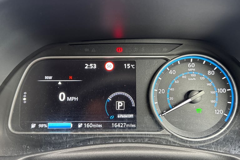 2022 Nissan Leaf 110kW N-Connecta 39kWh 5dr Auto Hatchback Electric Automatic