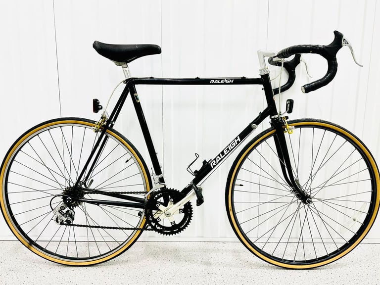 image for RALEIGH RECORD Gold Weinmann Groupset 58 cm Shimano 105 Road Bike