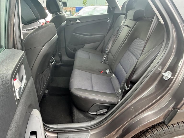 2016 Hyundai TUCSON 2.0 CRDi SE Nav 5dr Auto ESTATE DIESEL Automatic