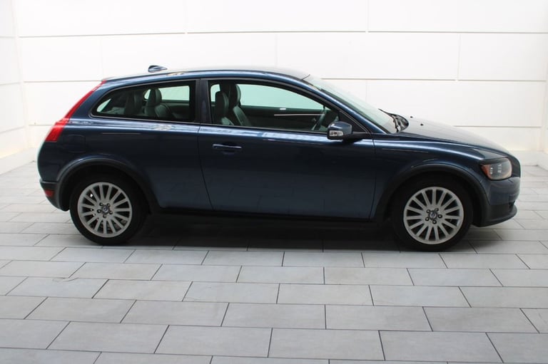2007 Volvo C30 2.0 SE Lux Coupe 2dr Petrol Manual (177 g/km, 143 bhp) Coupe Petrol Manual