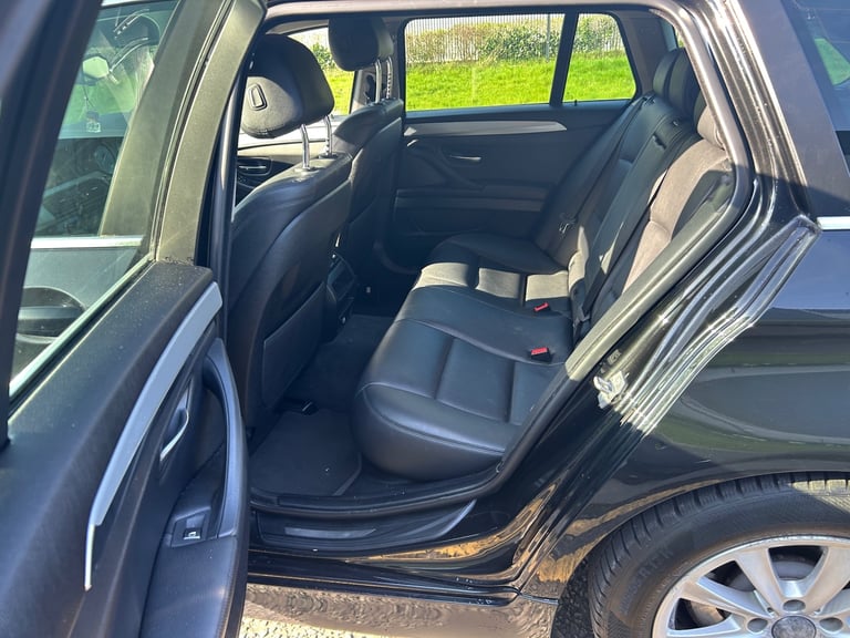 BMW 520 D SE 6 TOURING AUTO 190 BHP ESTATE EURO 6 