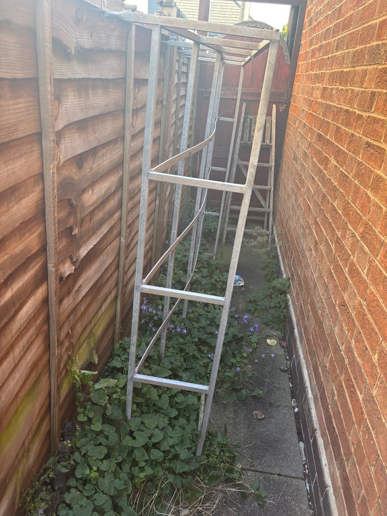 Landrover defender Brownchurch roof rack, ( B reg) 