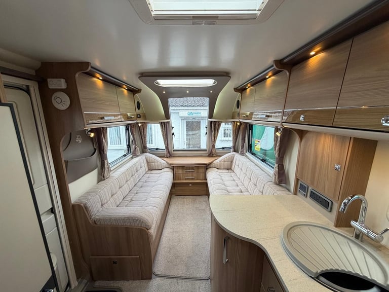 Bailey Unicorn Valencia 4 berth 2017 mover ***NOW SOLD***
