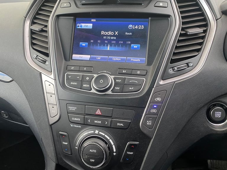 Hyundai Santa Fe premium se 