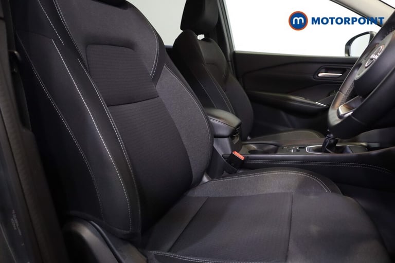2023 Nissan Qashqai 1.3 DiG-T MH N-Connecta 5dr HATCHBACK PETROL Manual