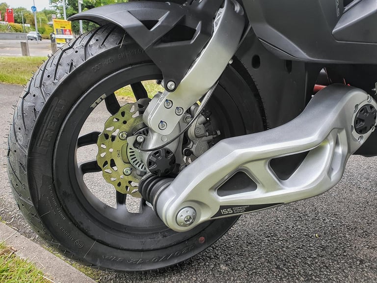 NEW 2025 Italjet Dragster 125cc Urban Sport Scooter