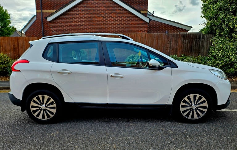 Peugeot 2008 Active, 1.6 Diesel, AUTOMATIC, 46K LOW MILEAGE!