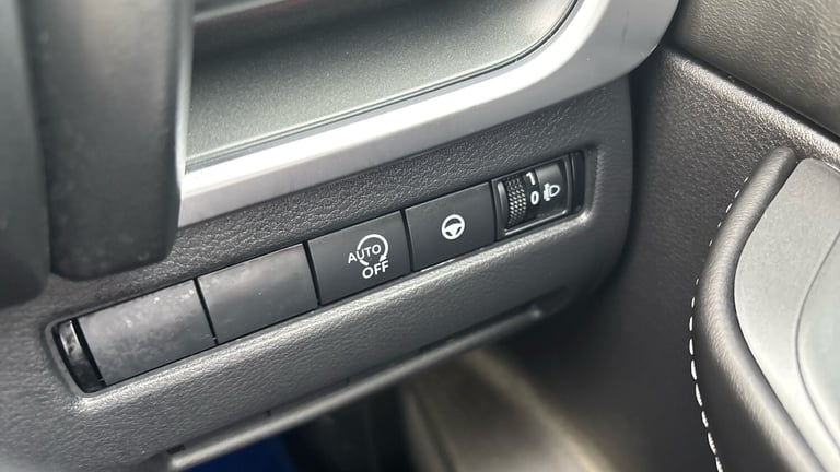2025 Nissan Qashqai 1.3 DiG-T MH 158 N-Connecta 5dr Xtronic Petrol Hatchback Hatchback Petrol Aut...