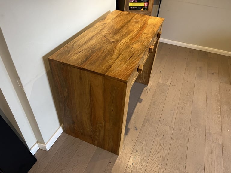 image for Stunning Solid Oak Console Hallway Table/Desk Collect Welwyn Garden City AL8