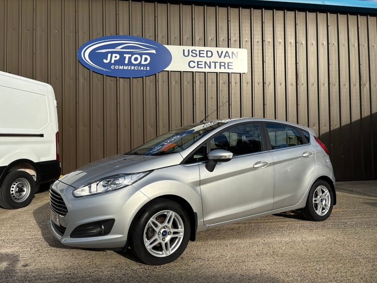 2013 Ford Fiesta 1.25 82 Zetec 5dr HATCHBACK Petrol Manual