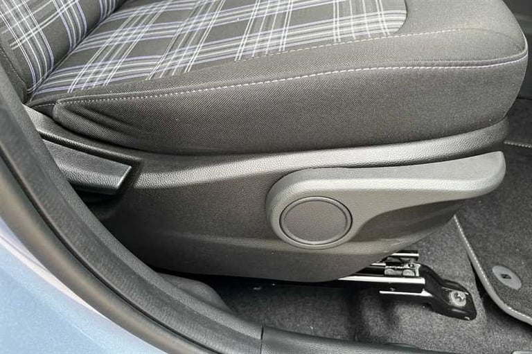 2025 Hyundai i10 1.2 Premium Hatchback 5dr Petrol Auto Euro 6 (s/s) (79 ps) Hatchback Petrol Auto...