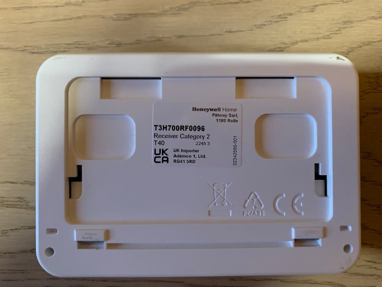 Honeywell Thermostat new used for 2 months collection  Orpington