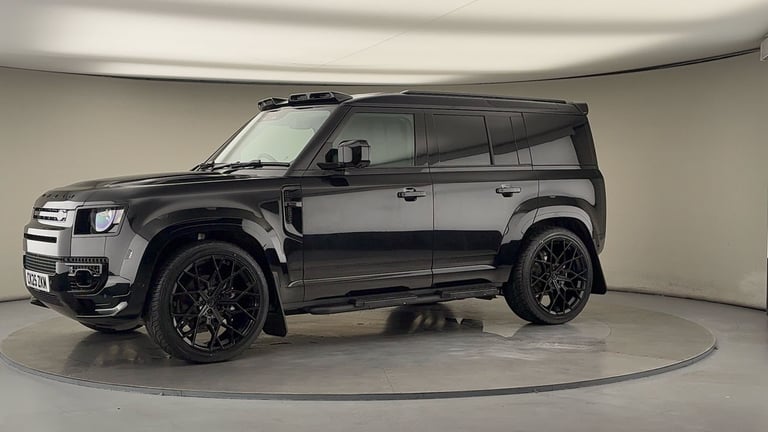 2025 Land Rover Defender 110 3.0 D250 MHEV X-Dynamic SE Hard Top SUV 5dr Diesel Auto 4WD MWB Euro...