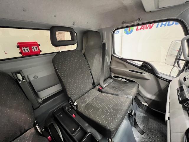 Mitsubishi Fuso Canter 7C18 Day Cab Box Van  