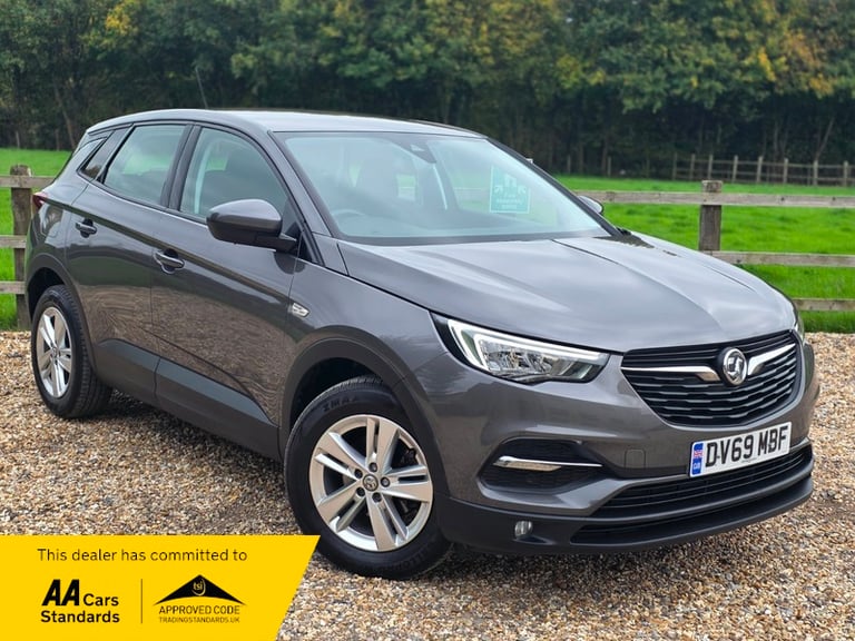 Vauxhall Grandland X SE