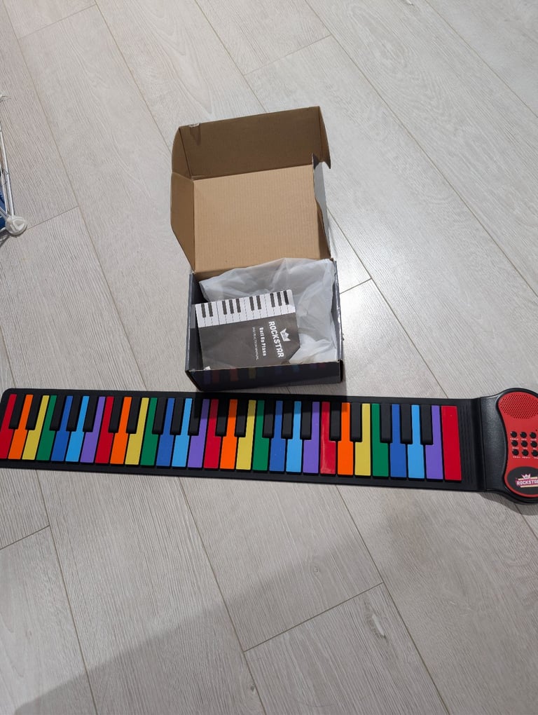 Roll up piano 
