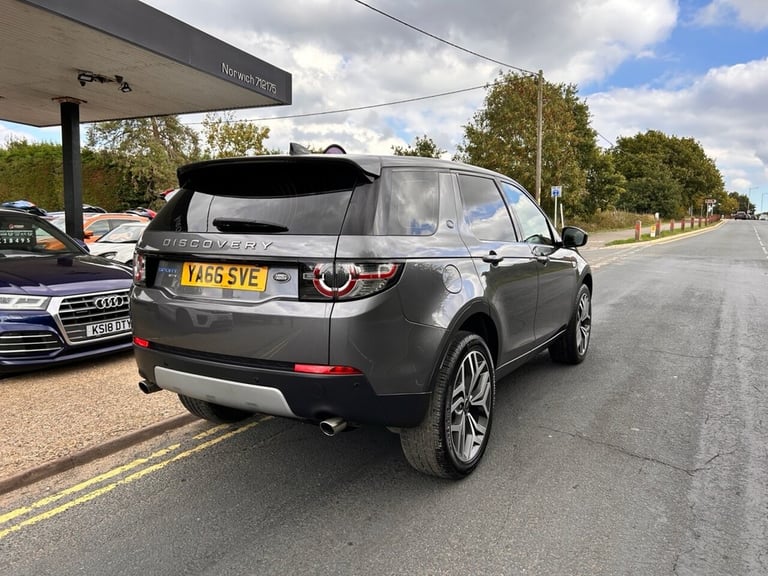 2017 Land Rover Discovery Sport 2.0 TD4 HSE SUV 5dr Diesel Manual 4WD Euro 6 (s/s) (5 Seat) (150 ...