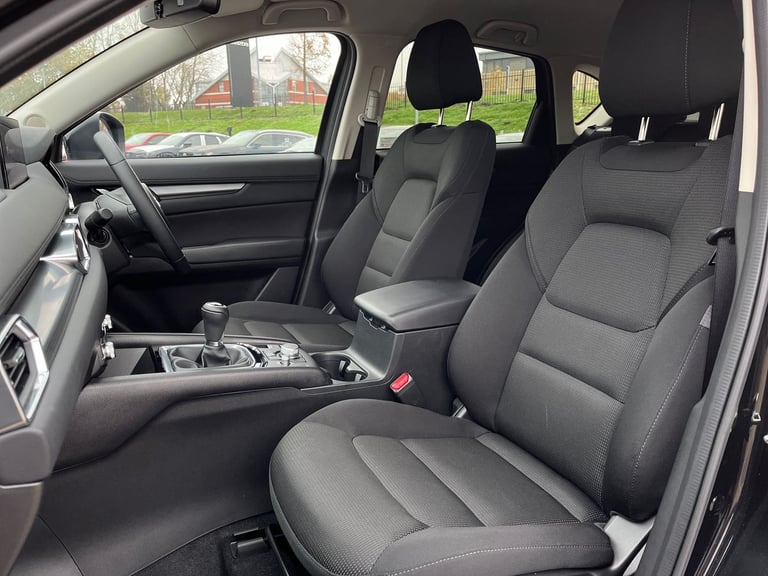 2025 Mazda CX-5 2.0 e-Skyactiv G MHEV Centre-Line 5dr Estate Manual