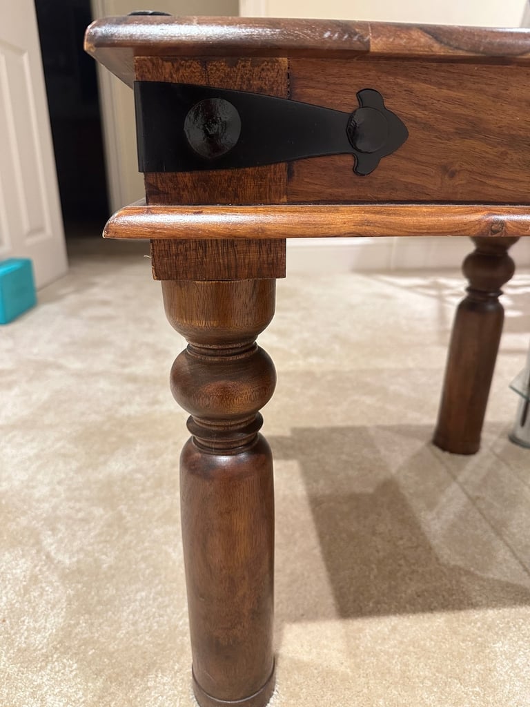 Table lamp 