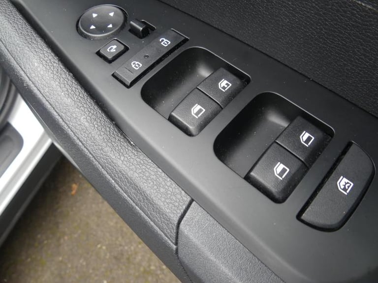 2024 Kia Sportage 1.6T GDi ISG 2 5dr ESTATE PETROL Manual