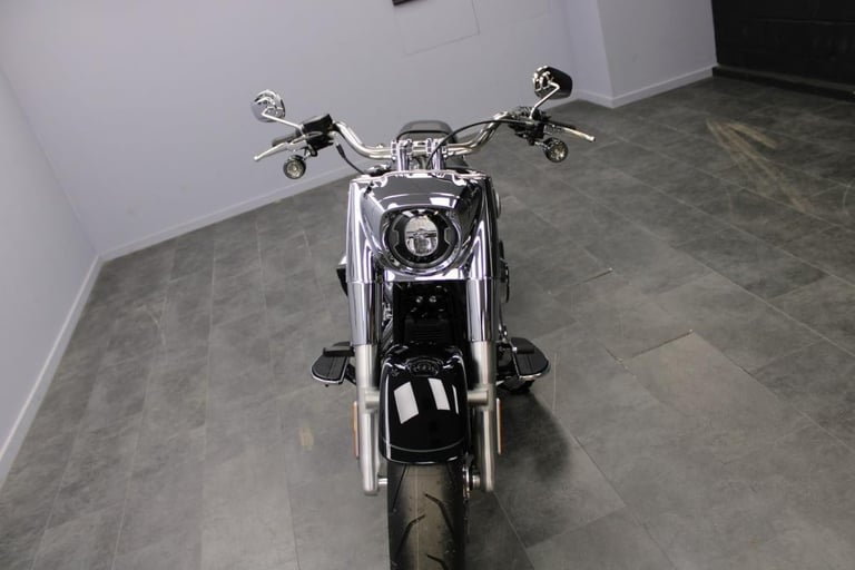 2025 Harley-Davidson FLFBS Softail Fat Boy 117 in Vivid Black   
