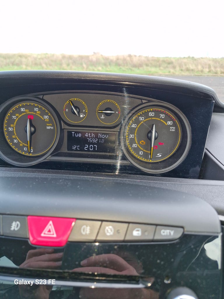 Chrysler, YPSILON, Hatchback, 2014, Manual, 1242 (cc), 5 doors