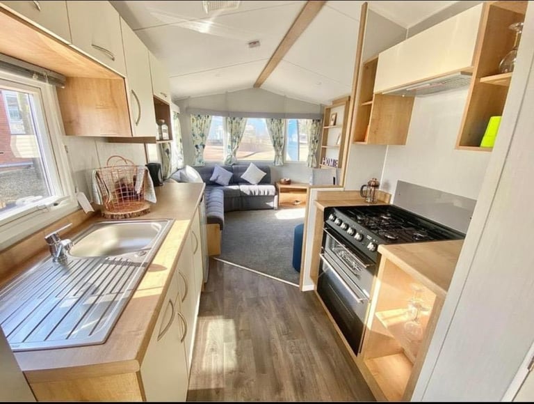 Cheap Seaside Caravan CALL TOM 0️⃣7️⃣9️⃣7️⃣9️⃣1️⃣2️⃣7️⃣8️⃣5️⃣5️⃣