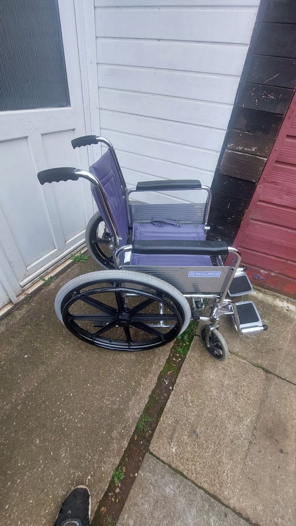 Wheelchair. Adults folding wheelchair vgc.